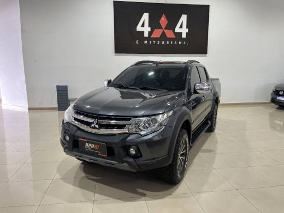 MITSUBISHI L200 TRITON 2.4 16V TURBO DIESEL OUTDOOR HPE-S CD 4X4 AUTOMÁTICO